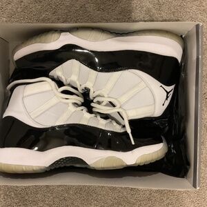 Air Jordan 11 Retro High Concord men’s size 11